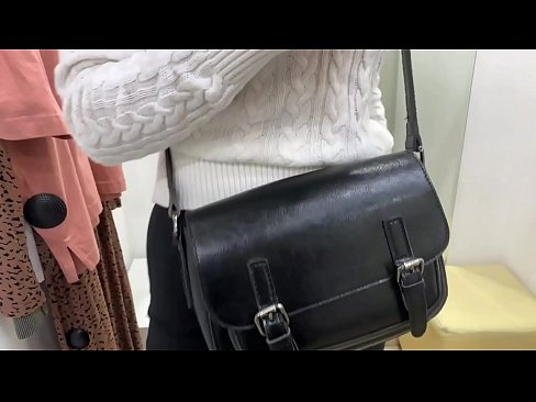 ❤️ Публичная мастурбация молоденькой сучки ФералБерри с дилдо в примерочной ️ Секс видео на нашем сайте ❌